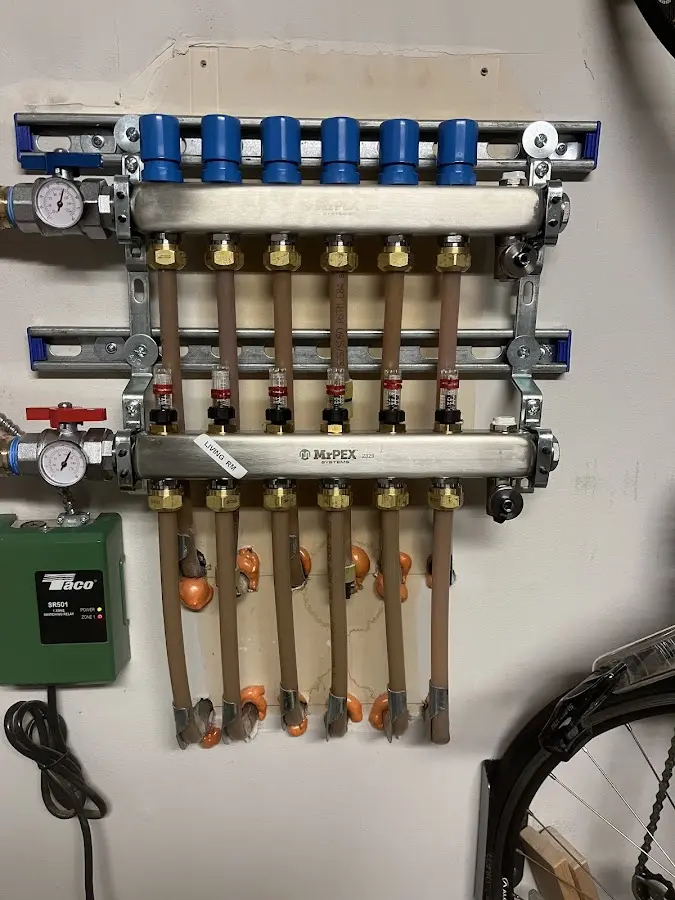 Plumber performing Sink Repair at a residential property in Milan